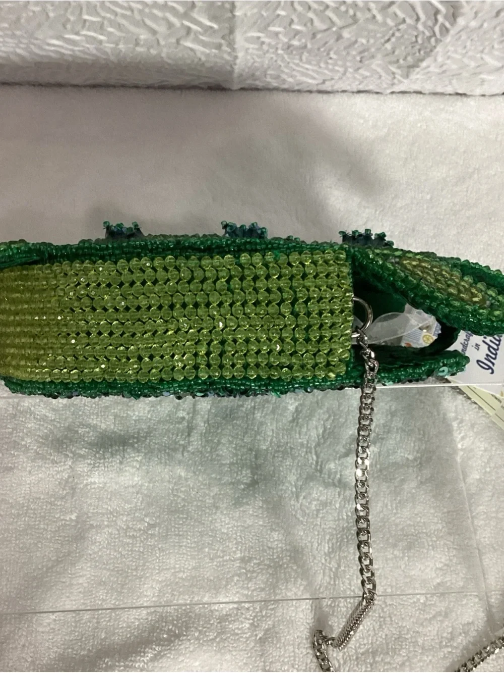 Viral Beaded Green Turtle Figural Novelty Collectible Bag NEW  Handcrafted